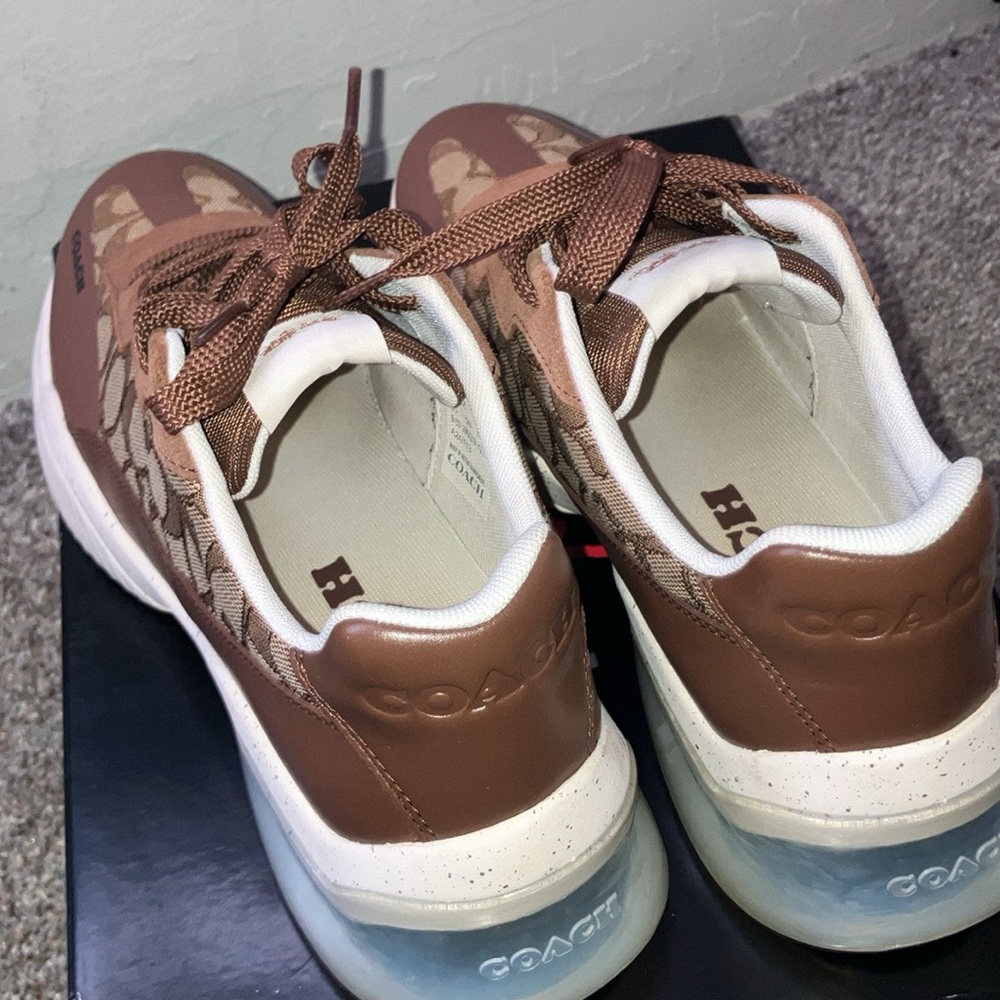 Coach shoes comes with shirt brand new - Picture 2 of 4